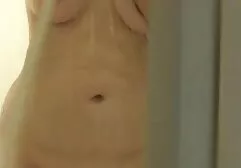 Ragazza orgasmo amatoriale video vestiti perfettamente.
