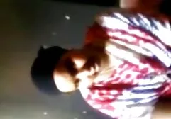 Schiacciare i filme porno amatoriale gratis russi sostituire il retto sotto il fallo del marito dopo un viaggio di lavoro