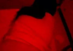 Succhiare e mostra xxx pompini amatoriali la figa in cucina.