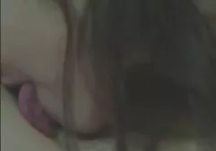 Bambino rosso-finger'd scopare sexi video amatoriali con il compagno di stanza dopo un pompino