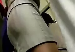 Massaggiatrice leccato il buco cliente in il xxx amatoriale gratis salone