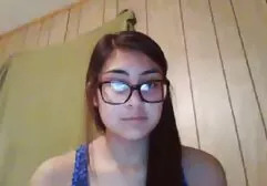 Guarda video amatoriali gratis xxx Dusya di 18 anni.