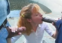 La bellezza sta diffondendo webcam italiana xxx le gambe davanti agli uomini allo sperma