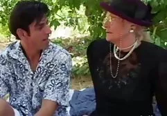 Roommate Scopa Giovane Biondo xxxx amatoriale Su Grande Grande Culo Punto
