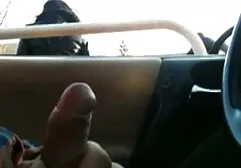 Bruna curvy si amatoriale porno free spoglia e si masturba la vagina in strada