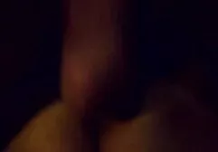 Bella bionda video porno amatoriale fatto in casa mostra la vagina.